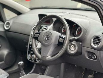 Vauxhall Corsa 1.4 16V Excite Euro 5 3dr (A/C)