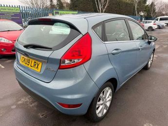 Ford Fiesta 1.25 Zetec 5dr