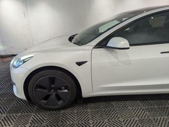 Tesla Model 3 (Dual Motor) Long Range Auto 4WDE 4dr