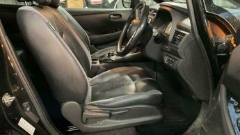 Nissan Leaf 40kWh Tekna Hatchback 5dr Electric Auto (150 ps)