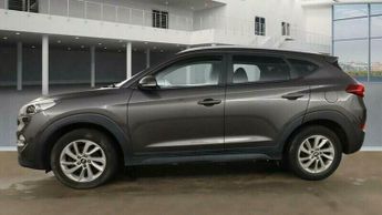 Hyundai Tucson 2.0 CRDi SE Nav SUV 5dr Diesel Auto 4WD Euro 6 (185 ps)