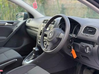 Volkswagen Golf 2.0 TDI SE DSG Euro 5 5dr