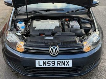 Volkswagen Golf 2.0 TDI SE DSG Euro 5 5dr