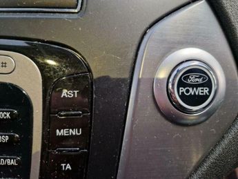 Ford Mondeo 2.0 TDCi Titanium Powershift Euro 5 5dr