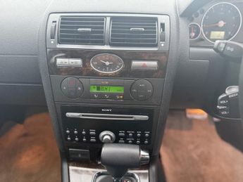 Ford Mondeo GHIA 16V
