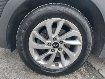 Hyundai Tucson CRDI SE NAV BLUE DRIVE