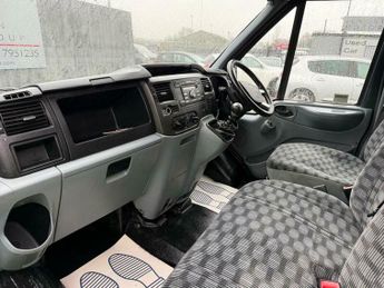 Ford Transit 2.2 TDCi 350 Limited RWD L2 H3 3dr