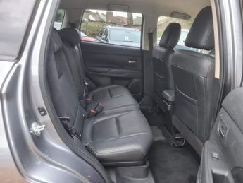 Mitsubishi Outlander PHEV GX 3H