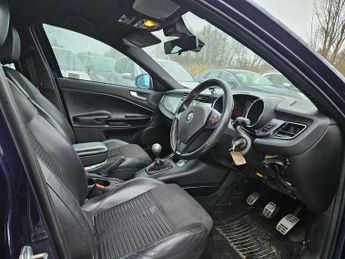 Alfa Romeo Giulietta JTDM-2 VELOCE