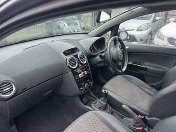 Vauxhall Corsa 1.2i ecoFLEX 16V SE Euro 5 (s/s) 5dr
