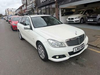 Mercedes C Class 1.8 C180 BlueEfficiency SE Edition 125 G-Tronic+ Euro 5 (s/s) 5d