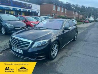 Mercedes-Benz S Class 3.0 S500Le V6 8.8kWh AMG Line (Executive) Saloon 4dr Petrol Plug