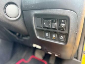 Nissan Juke 1.6 Tekna XTRON Euro 6 5dr