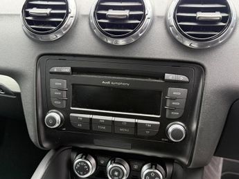 Audi TT 2.0 TFSI S line S Tronic quattro 3dr 208BHP