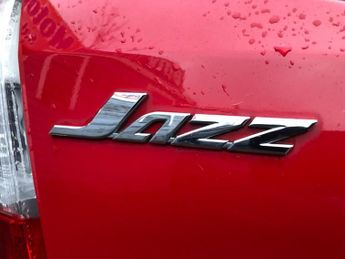 Honda Jazz I-VTEC ES I-SHIFT