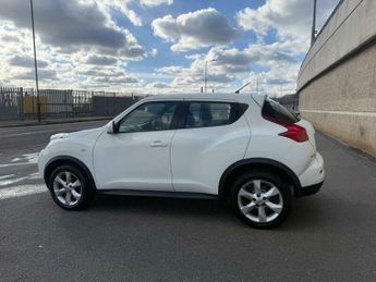 Nissan Juke 1.6 Acenta CVT Euro 5 5dr