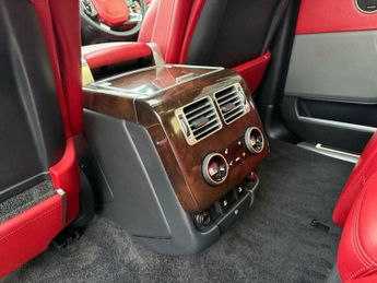 Land Rover Range Rover 2.0 P400e 12.4kWh Autobiography Auto 4WD Euro 6 (s/s) 5dr LWB