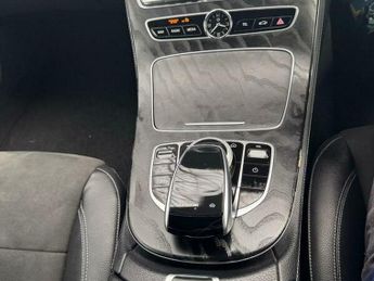 Mercedes-Benz E Class 2.0 E300de 13.5kWh AMG Line (Premium) G-Tronic+ Euro 6 (s/s) 4dr