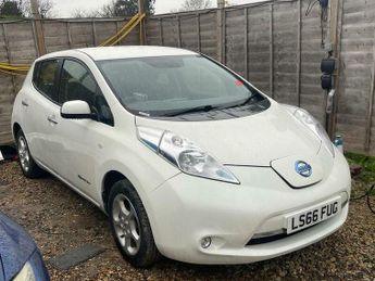 Nissan Leaf 30kWh Acenta Auto 5dr