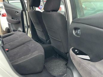 Nissan Leaf 30kWh Acenta Auto 5dr