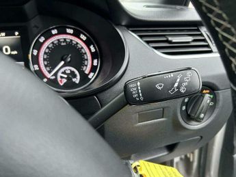 Skoda Octavia 2.0 TDI vRS DSG 4WD Euro 6 (s/s) 5dr