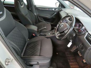 Skoda Octavia 2.0 TDI vRS DSG 4WD Euro 6 (s/s) 5dr