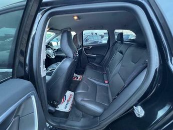 Volvo XC60 2.4 D5 SE Lux Nav Geartronic AWD Euro 5 5dr