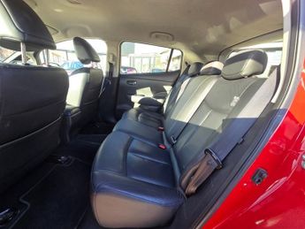 Nissan Leaf 30kWh Tekna Auto 5dr