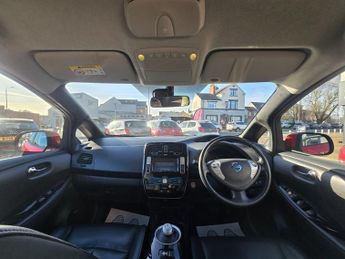Nissan Leaf 30kWh Tekna Auto 5dr