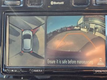 Nissan Leaf 30kWh Tekna Auto 5dr