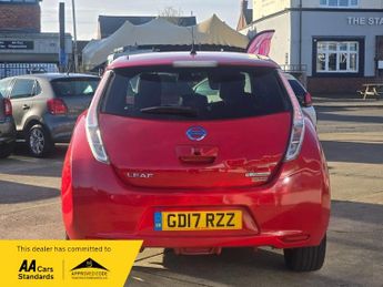 Nissan Leaf 30kWh Tekna Auto 5dr