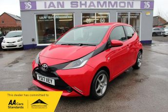 Toyota AYGO VVT-I X-PLAY