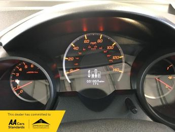 Honda Jazz 1.4 i-VTEC ES PLUS AUTOMATIC ONLY 31920 MILES!!