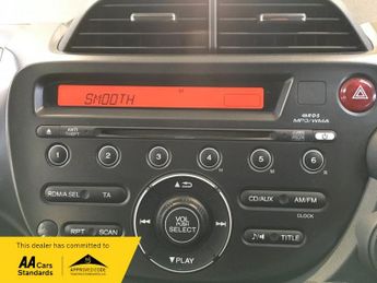 Honda Jazz 1.4 i-VTEC ES PLUS AUTOMATIC ONLY 31920 MILES!!