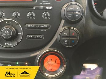 Honda Jazz 1.4 i-VTEC ES PLUS AUTOMATIC ONLY 31920 MILES!!