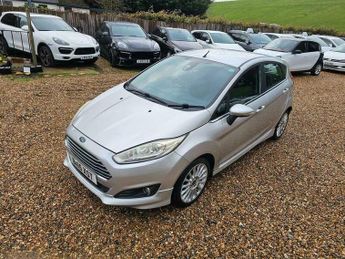 Ford Fiesta 1.0T EcoBoost Titanium Hatchback 5dr Petrol Powershift Euro 5 (1