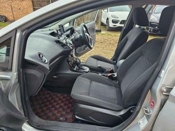 Ford Fiesta 1.0T EcoBoost Titanium Hatchback 5dr Petrol Powershift Euro 5 (1