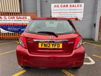 Toyota Yaris VVT-I T SPIRIT