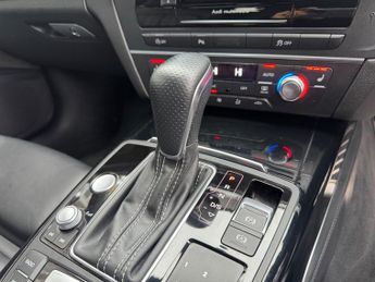 Audi A6 AVANT TDI ULTRA S LINE BLACK EDITION