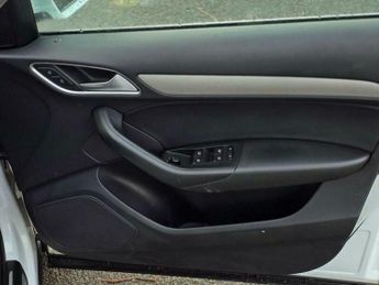 Audi Q3 2.0 TFSI SE S Tronic quattro Euro 5 (s/s) 5dr