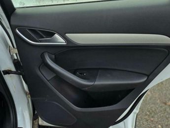 Audi Q3 2.0 TFSI SE S Tronic quattro Euro 5 (s/s) 5dr