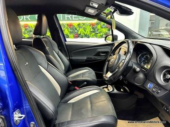 Toyota Yaris 1.5 VVT-I GR-SPORT [3X SERVICES]