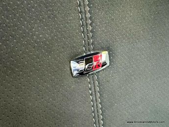 Toyota Yaris 1.5 VVT-I GR-SPORT [3X SERVICES]