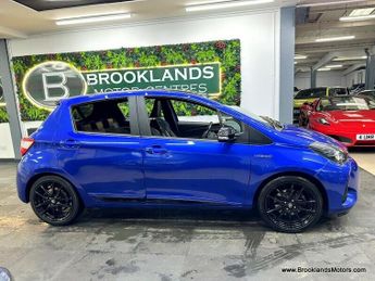 Toyota Yaris 1.5 VVT-I GR-SPORT [3X SERVICES]