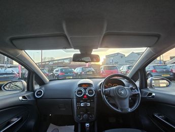 Vauxhall Corsa 1.4i 16v Design 5dr (a/c)