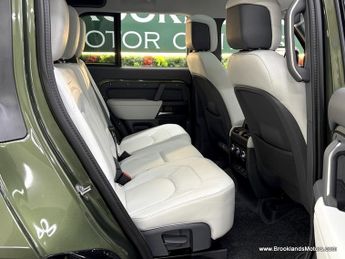 Land Rover Defender 3.0 X-DYNAMIC HSE [HUGE SPEC'D DEFENDER]