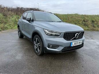 Volvo XC40 2.0 T4 R-Design SUV 5dr Petrol Auto AWD Euro 6 (s/s) (190 ps)
