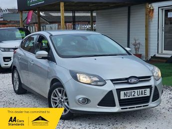 Ford Focus 1.0T EcoBoost Titanium Euro 5 (s/s) 5dr