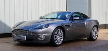 Aston Martin Vanquish Vanquish V12 LHD