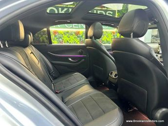 Mercedes E Class E 220 D AMG LINE PREMIUM [3X SERVICES, SAT NAV, LEATHER, PANORAM